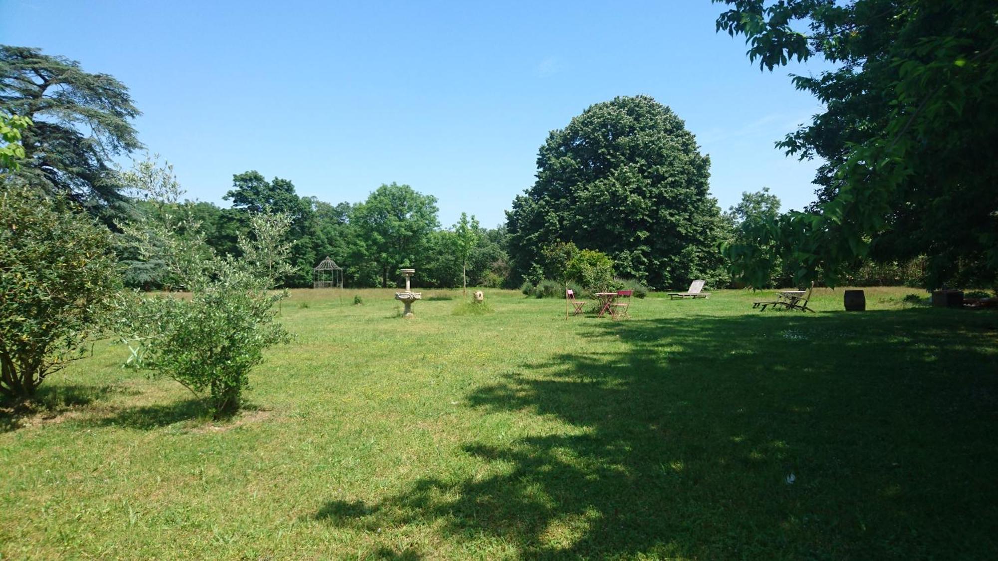 L'Ecrin De Vert Saint-Alban-du-Rhône Szoba fotó